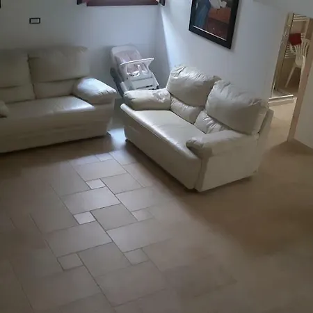 Cri Cri House Daire Budoni